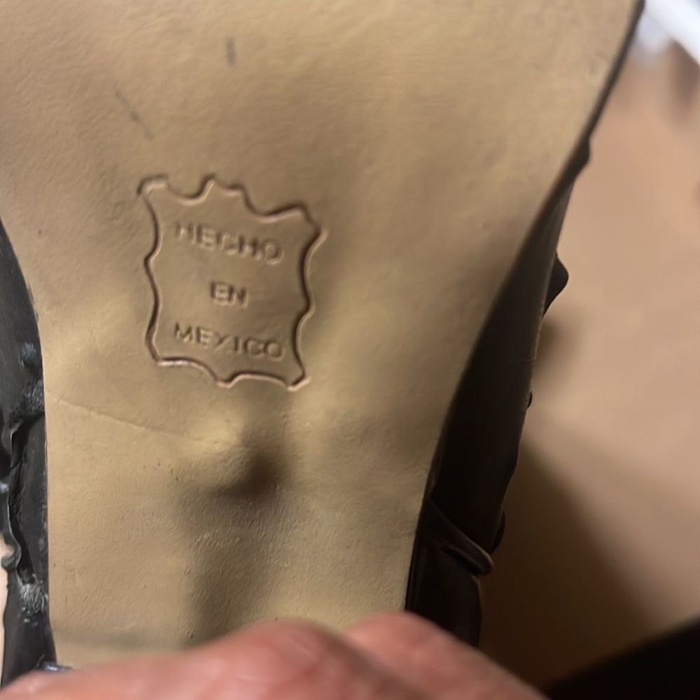 Boots In Excellent Condition Put On Once To A Rod… - image 3